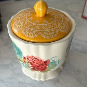 Pioneer woman sugar dish